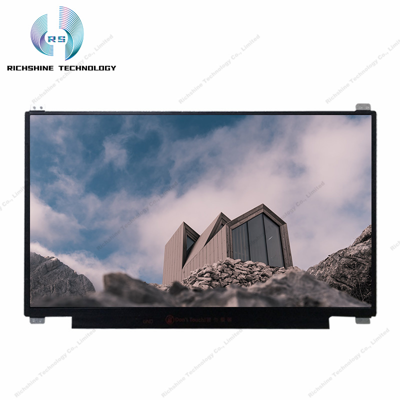 B173ZAN01.0 17.3 inch UHD IPS</a>